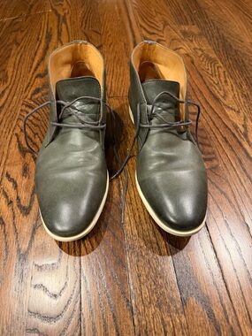 Men's Bexley Grayish Leather Chukka Boots. Imported from France.